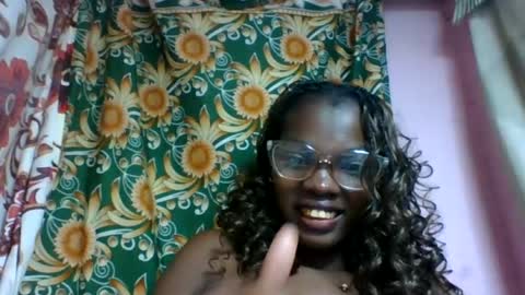 aadienne online show from July 4, 2026, 10:16 pm