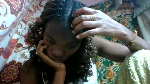 aadienne online show from July 6, 2026, 3:25 pm