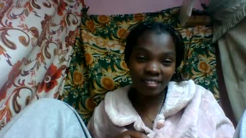 aadienne online show from July 7, 2026, 8:24 pm