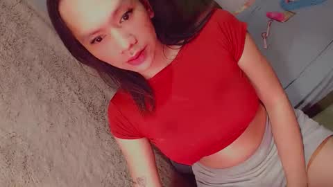 Snapshot of aaliyah04 chatting on November 16, 2025, 11:27 am BERLAT online show from November 16, 2025, 11:27 am