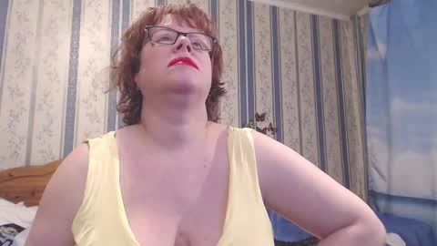 Snapshot of aamarillis chatting on February 27, 2025, 8:53 pm NINA online show from February 27, 2025, 8:53 pm