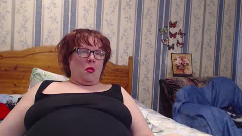 Snapshot of aamarillis chatting on March 9, 2026, 6:06 am NINA online show from March 9, 2026, 6:06 am