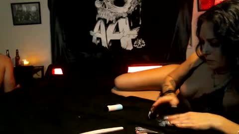 Snapshot of aamon_evil chatting on October 22, 2025, 7:08 am aamon_evil online show from October 22, 2025, 7:08 am