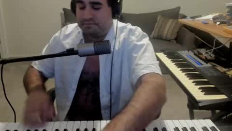 Snapshot of aaroleplayer chatting on October 8, 2025, 12:52 am Aaron online show from October 8, 2025, 12:52 am