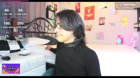 Snapshot of aaron_darkus chatting on November 8, 2025, 11:14 pm Aaron online show from November 8, 2025, 11:14 pm