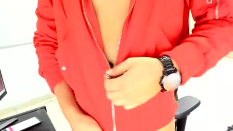 AARON online show from July 26, 2026, 1:51 pm