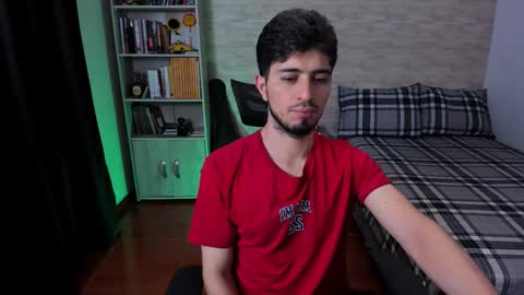 Aaron online show from September 17, 2025, 7:48 pm