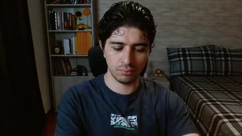 Aaron online show from April 27, 2026, 8:40 pm