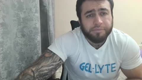 Davin tayl online show from October 28, 2025, 5:48 pm