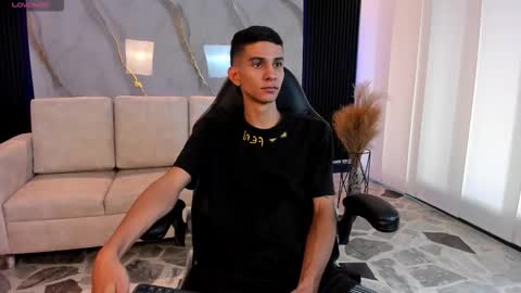 Aaron online show from March 3, 2026, 8:37 pm