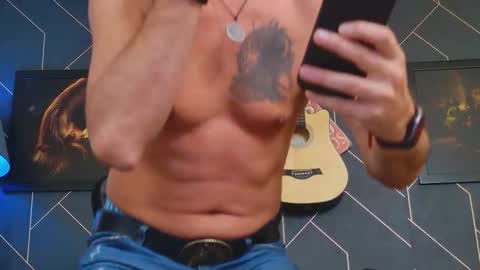 Aaron online show from September 16, 2025, 6:25 am