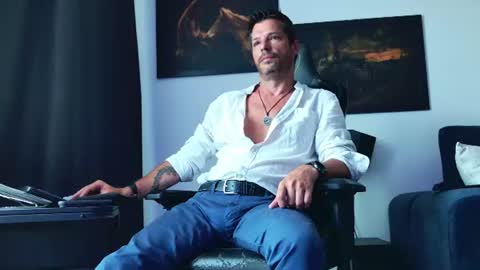 Aaron online show from July 7, 2026, 5:54 am
