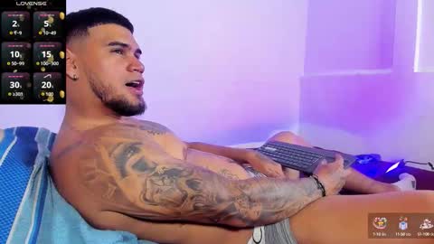 Snapshot of aaronhunter__ chatting on October 29, 2025, 6:59 am ig aaron hunter123 online show from October 29, 2025, 6:59 am