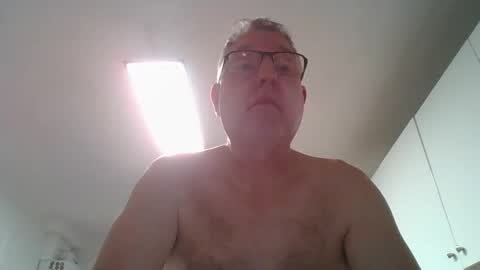 Snapshot of aaronmills55 chatting on March 25, 2026, 6:14 pm Aaron online show from March 25, 2026, 6:14 pm