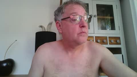 Snapshot of aaronmills55 chatting on May 23, 2026, 10:08 am Aaron online show from May 23, 2026, 10:08 am