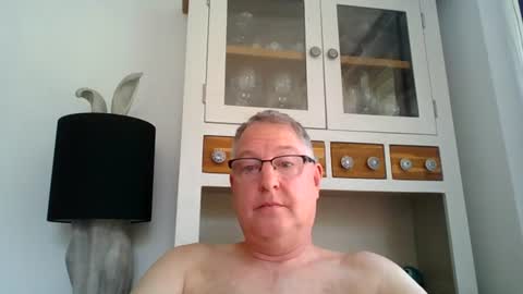 Snapshot of aaronmills55 chatting on June 16, 2026, 11:24 am Aaron online show from June 16, 2026, 11:24 am