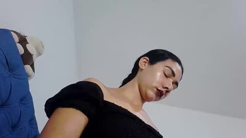 Martina online show from January 27, 2025, 3:07 pm