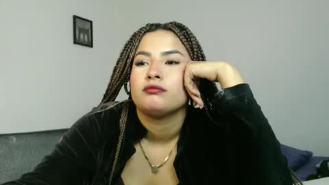 abbie777 online show from November 22, 2025, 7:02 pm