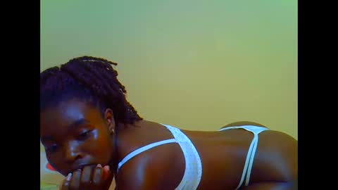 Snapshot of abbiehh chatting on April 17, 2026, 2:53 pm abbiehh online show from April 17, 2026, 2:53 pm