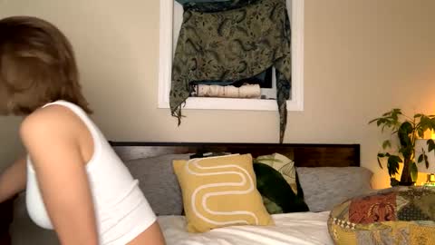 Snapshot of abbienextdoor chatting on February 15, 2025, 2:15 am Abbie online show from February 15, 2025, 2:15 am