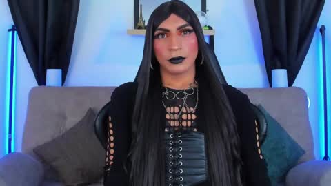 Abbigail Fuster  online show from April 30, 2026, 10:32 am