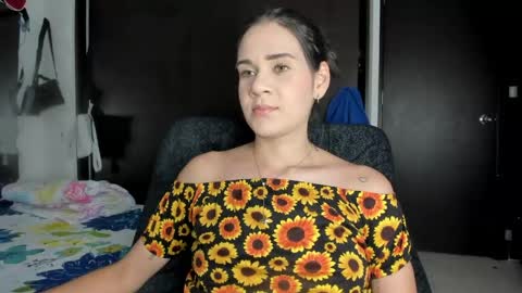 Snapshot of abby_connie chatting on June 2, 2026, 3:19 am Abby Connie online show from June 2, 2026, 3:19 am