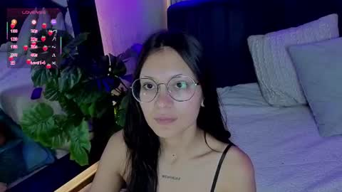 Snapshot of abby_dreamss chatting on June 12, 2026, 11:42 am Abby online show from June 12, 2026, 11:42 am