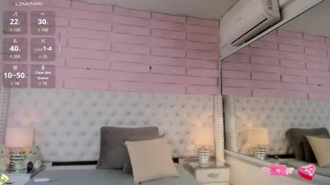 Snapshot of abby_joule chatting on November 10, 2025, 3:11 pm Abby online show from November 10, 2025, 3:11 pm