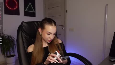 ABBY LAKER online show from February 26, 2025, 4:24 pm