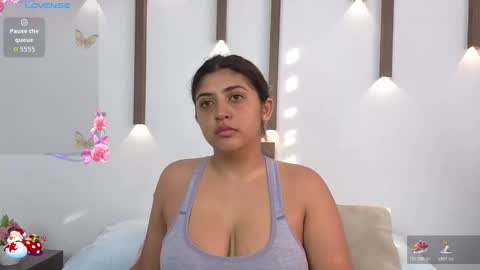 Abbygail online show from December 17, 2025, 12:33 pm