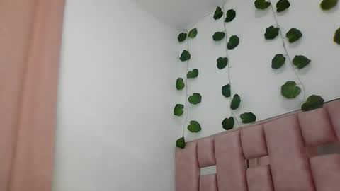 abby_moss_2 online show from February 13, 2026, 12:34 pm