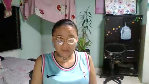 Snapshot of abbyasher chatting on March 5, 2025, 12:27 am Abby online show from March 5, 2025, 12:27 am