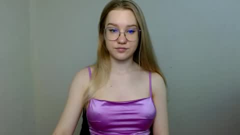 Snapshot of abbymoore__ chatting on June 8, 2026, 10:04 am Abby Lovense is active online show from June 8, 2026, 10:04 am