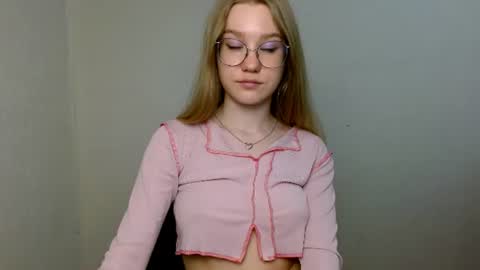 Snapshot of abbymoore__ chatting on June 19, 2026, 2:43 pm Abby Lovense is active online show from June 19, 2026, 2:43 pm