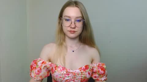 Snapshot of abbymoore__ chatting on July 7, 2026, 10:08 am Abby Lovense is active online show from July 7, 2026, 10:08 am