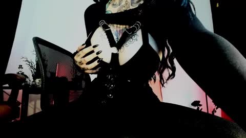 Snapshot of abbypink69 chatting on February 28, 2025, 2:09 am Abby online show from February 28, 2025, 2:09 am