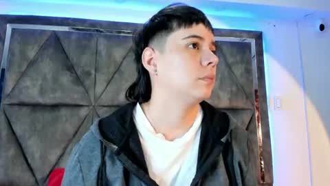 Snapshot of abbysmiitth_ chatting on August 3, 2026, 10:57 pm Abby Smith online show from August 3, 2026, 10:57 pm
