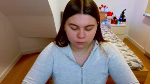 abbyvibe online show from December 23, 2025, 8:34 am