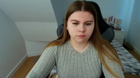 abbyvibe online show from April 24, 2026, 12:18 pm