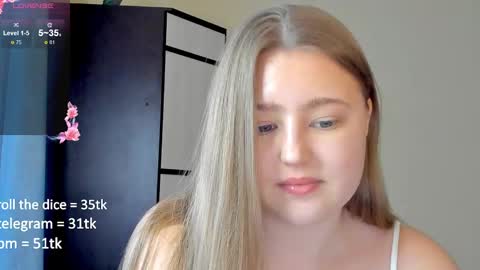 Snapshot of abbywyte chatting on February 24, 2025, 1:31 pm Abby Stream at Sat Sun Mon Fri online show from February 24, 2025, 1:31 pm