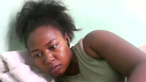 abella677022 online show from February 20, 2026, 6:30 pm