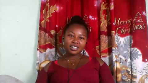 abella677022 online show from May 9, 2026, 5:40 pm