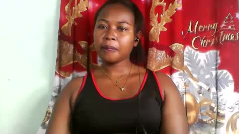 abella677022 online show from May 11, 2026, 4:37 pm