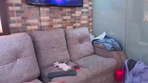 abella_as_ online show from June 22, 2026, 3:42 pm