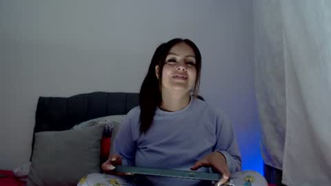 abella_as_ online show from July 2, 2026, 3:23 am