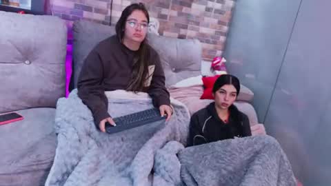 abella_as_ online show from July 14, 2026, 10:32 am