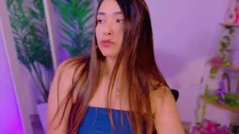 Snapshot of abella_ruiz chatting on July 8, 2026, 12:48 am Abella Ruiz online show from July 8, 2026, 12:48 am