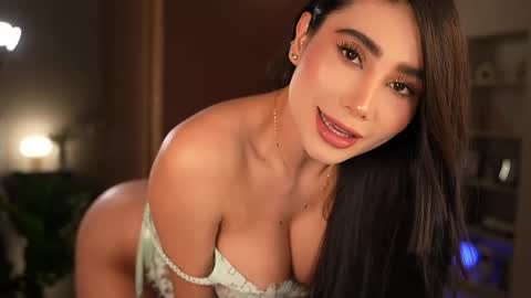 Snapshot of abie_owen chatting on May 9, 2026, 12:16 am abie_owen online show from May 9, 2026, 12:16 am
