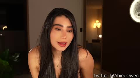 Snapshot of abie_owen chatting on May 16, 2026, 1:02 am abie_owen online show from May 16, 2026, 1:02 am