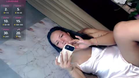 Snapshot of abigail_vergara chatting on June 14, 2026, 6:10 pm abigail_vergara online show from June 14, 2026, 6:10 pm